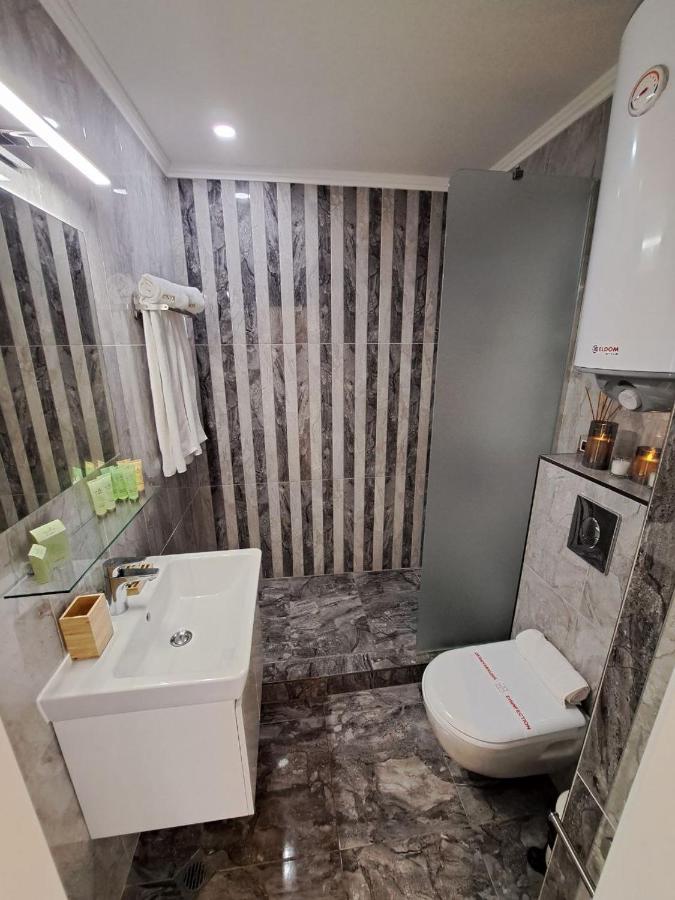 Onyx 2 Private Beach Apartment Sveti Vlas Buitenkant foto