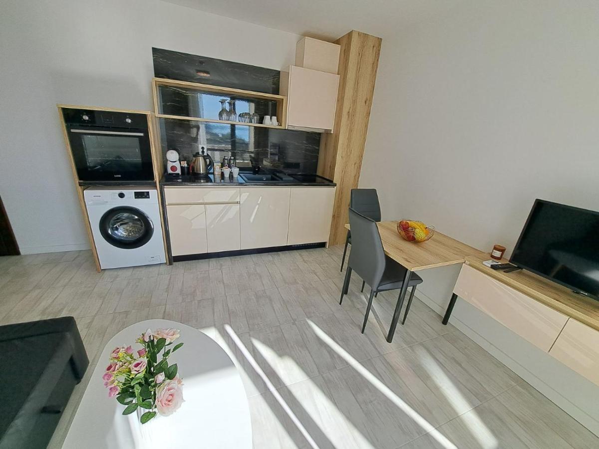 Onyx 2 Private Beach Apartment Sveti Vlas Buitenkant foto