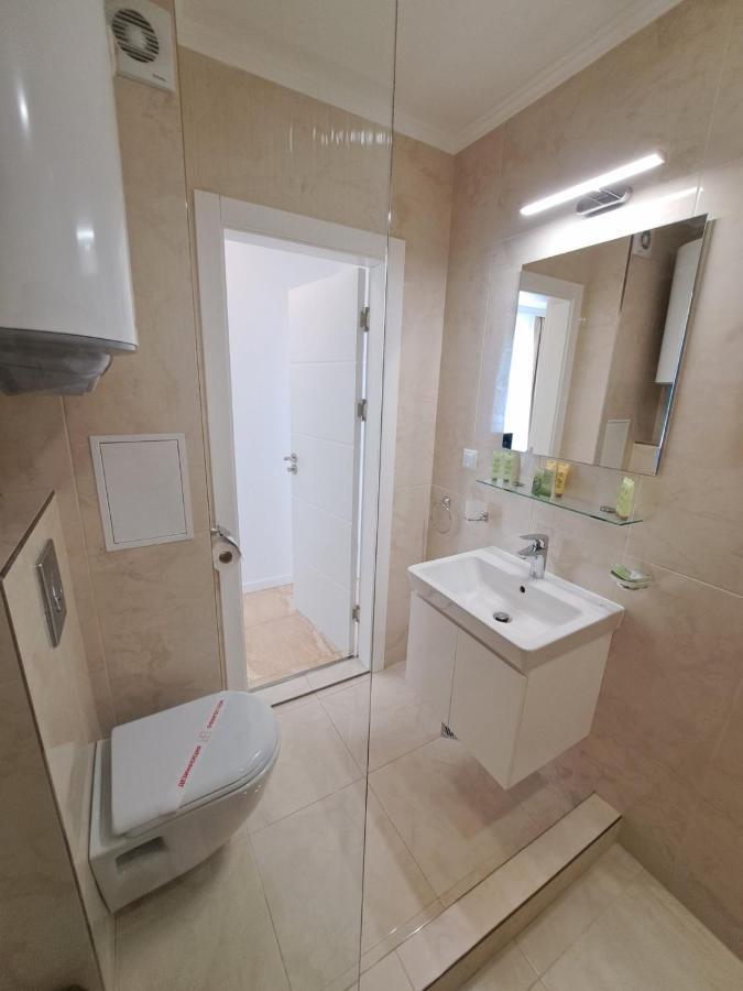 Onyx 2 Private Beach Apartment Sveti Vlas Buitenkant foto