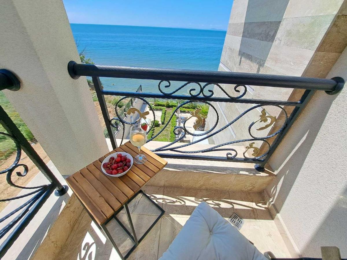 Onyx 2 Private Beach Apartment Sveti Vlas Buitenkant foto
