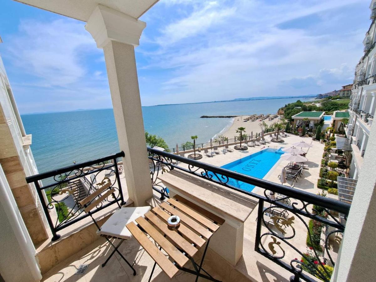 Onyx 2 Private Beach Apartment Sveti Vlas Buitenkant foto